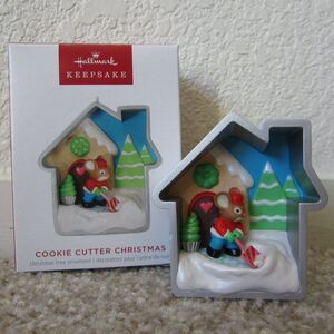 Cookie Cutter Christmas 2023 Hallmark ornament, 12th in Cookie Cutter series